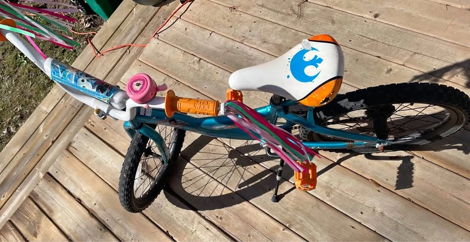 18" Kids Bike - Good Condition