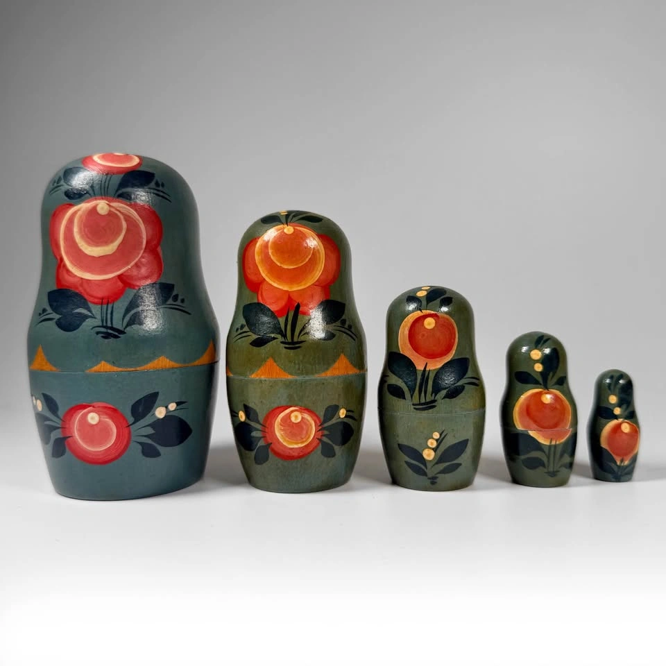 Set of 5 Russian Matryoshka Nesting Dolls - photo 2