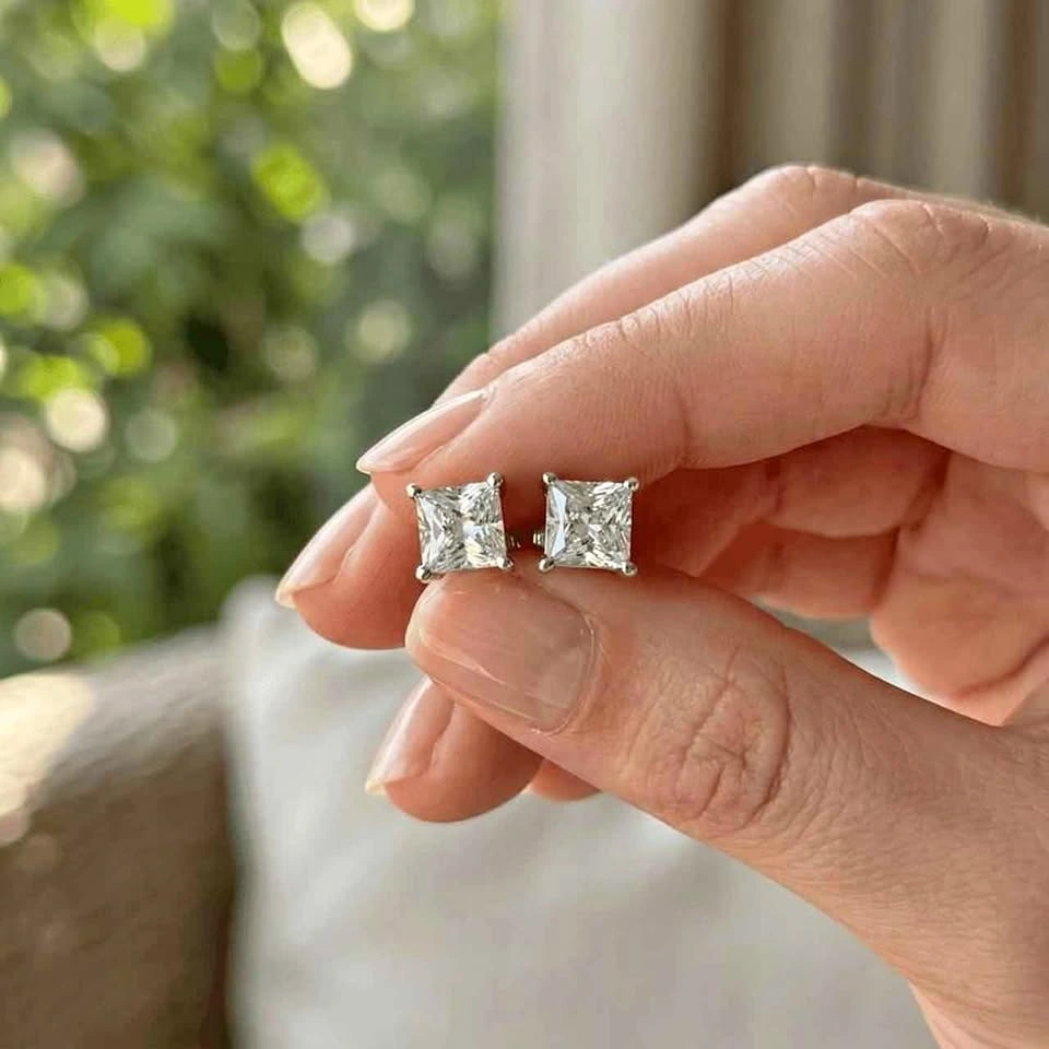 Moissanite Stud Earrings 2ct
