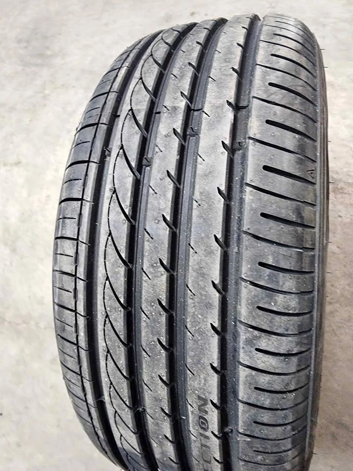 195/50R15 Zeta Radial Tire