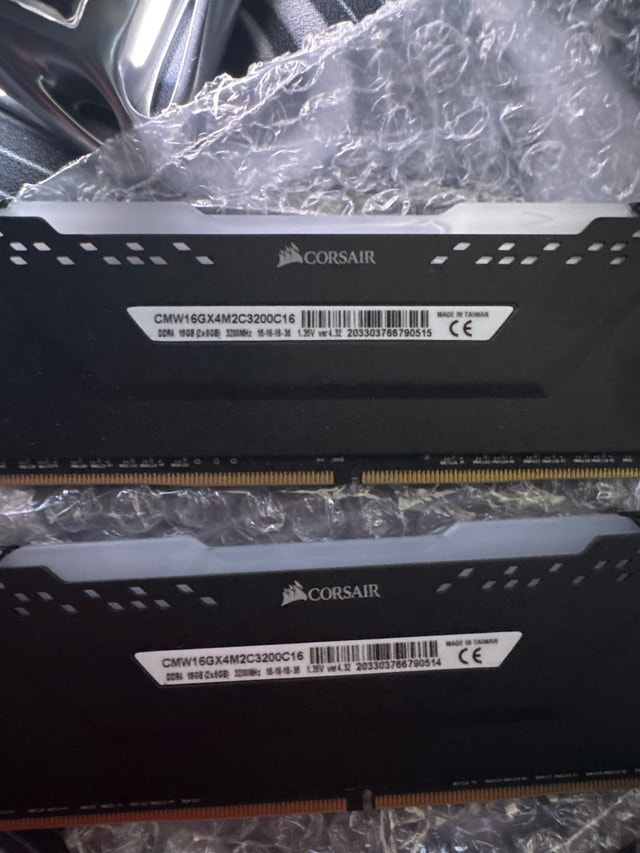 Corsair Vengeance RGB PRO SL 16GB (2x8GB) DDR4 RAM - photo 4
