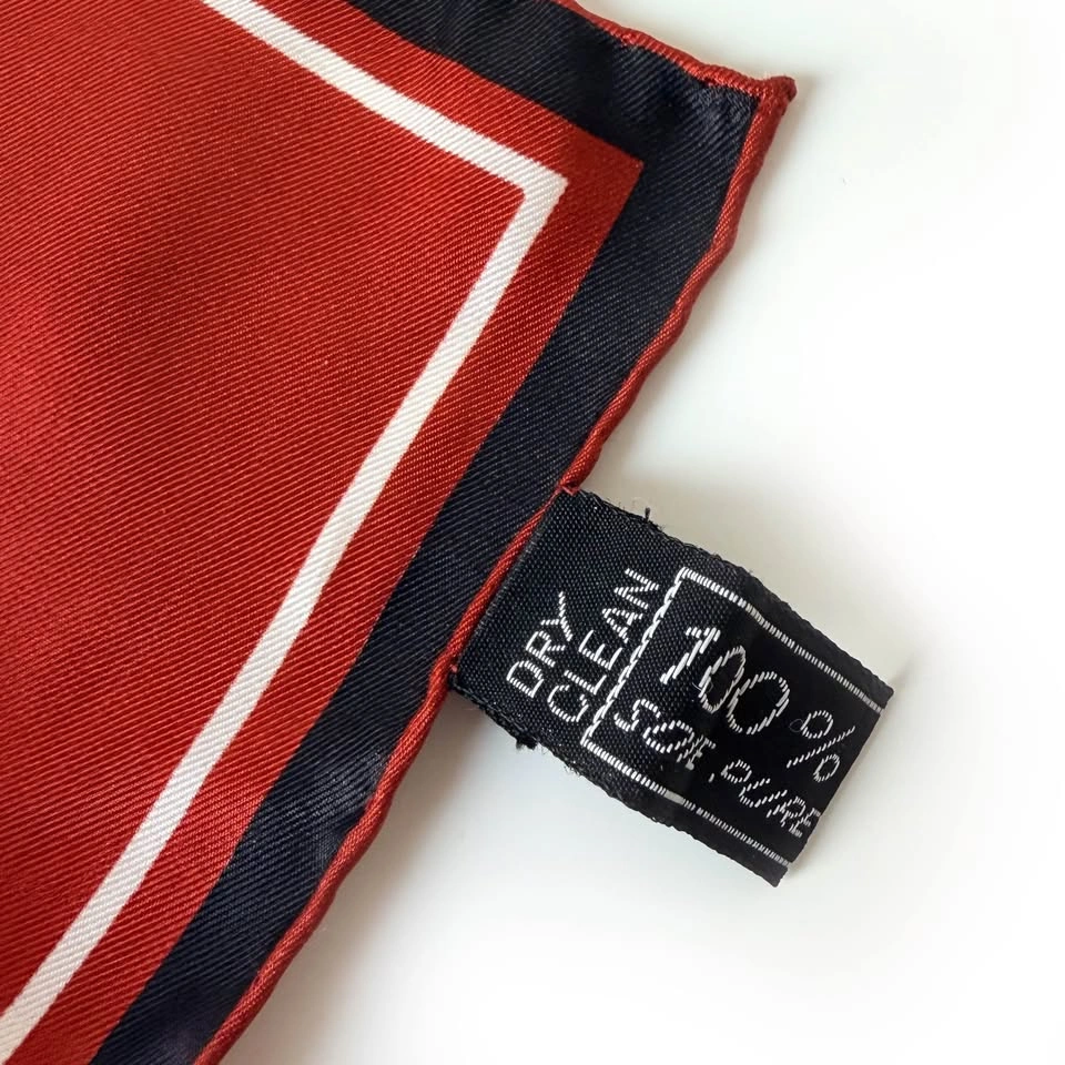 Vintage Black & White Whisky Silk Scarf - photo 4