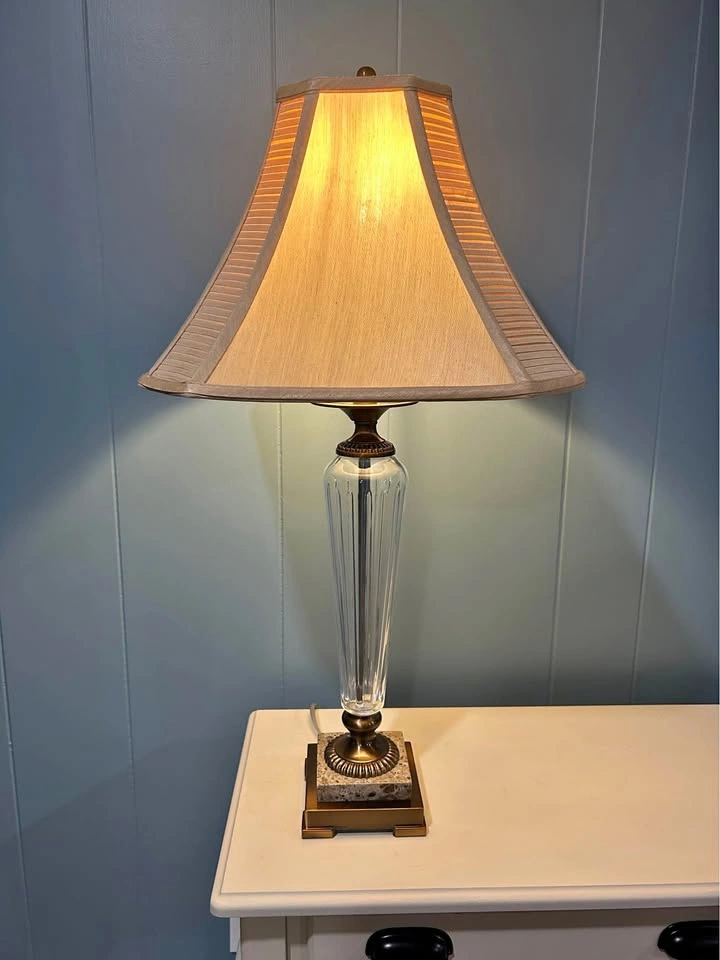 Elegant Table Lamp - Need Gone!