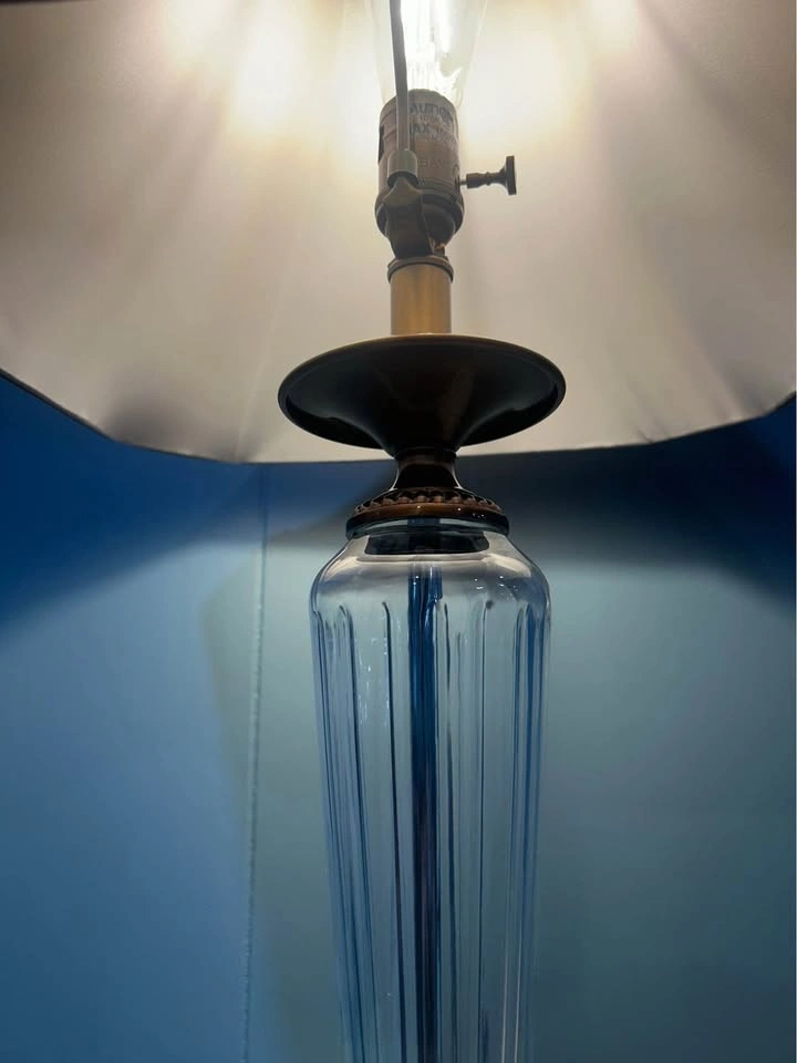 Elegant Table Lamp - Need Gone! - photo 4