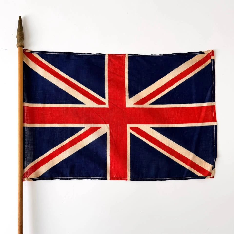 6x Vintage Union Jack Parade Flags - photo 3