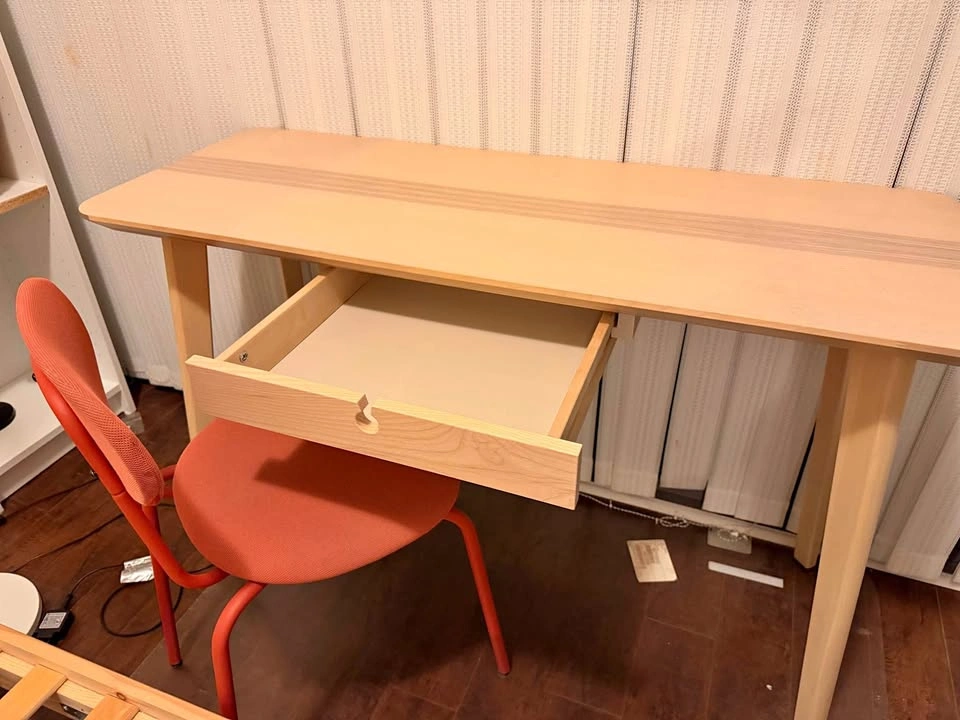 Brand New Very High Quality Wooden Desk