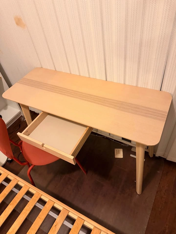 Brand New Very High Quality Wooden Desk - photo 2