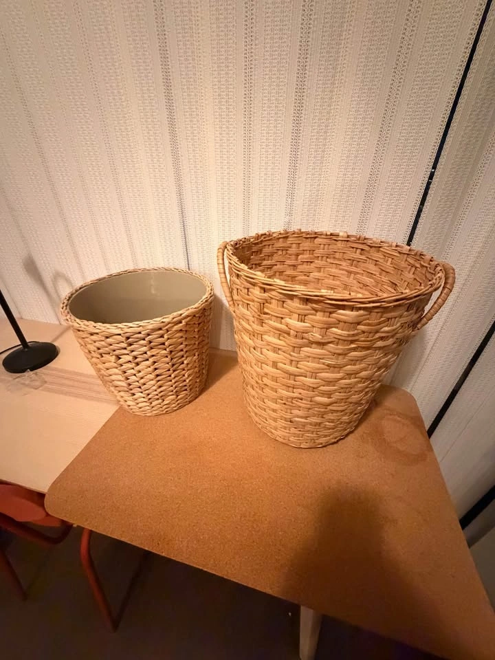 Small Woven Basket - Office Trash Bin - photo 3