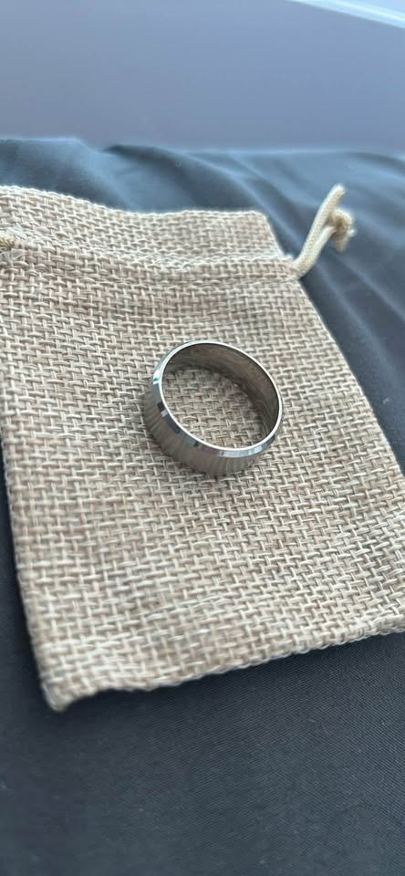Men’s Size 10 Steel Wedding Band - photo 3