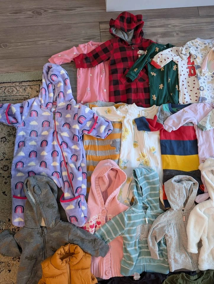 Clothing bundle 3-6 month girl - photo 2
