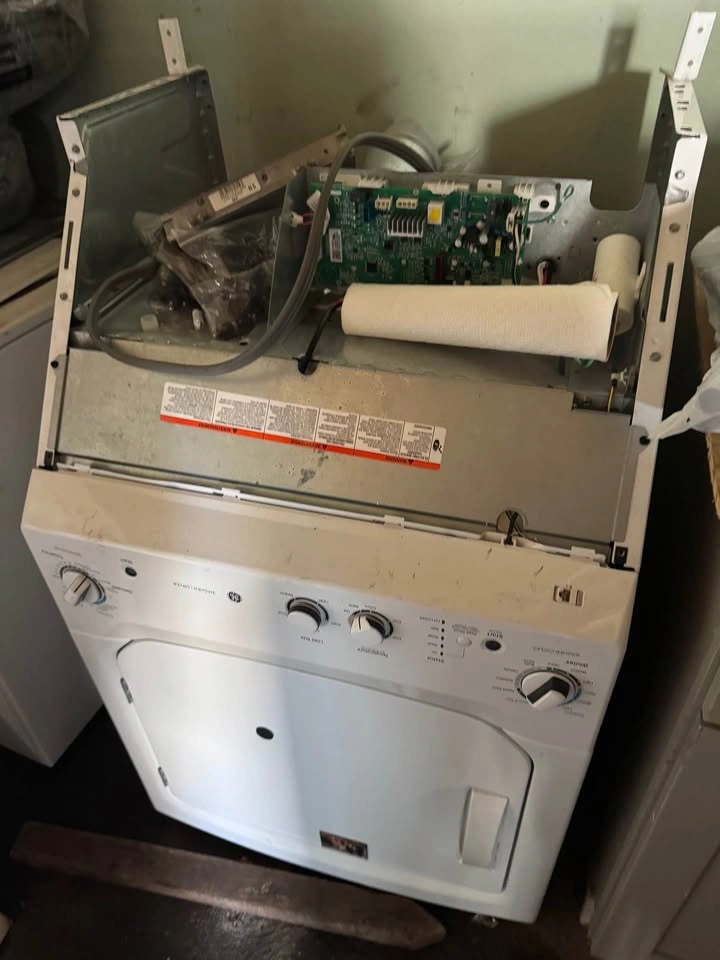 GE Stacked Washer Dryer (need gone asap) - photo 2