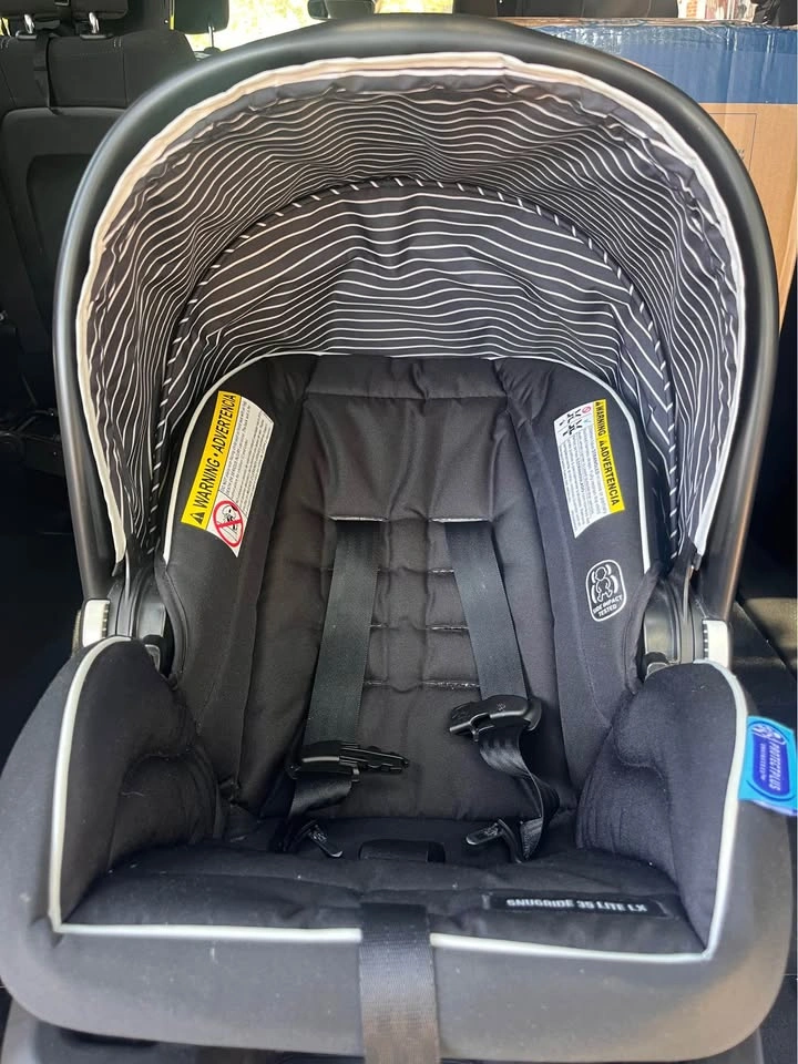 Graco SnugRide 35 Lite LX Infant Car Seat - photo 2