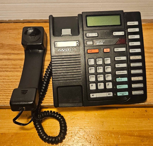 Aastra 9417CW Business Phone - photo 2
