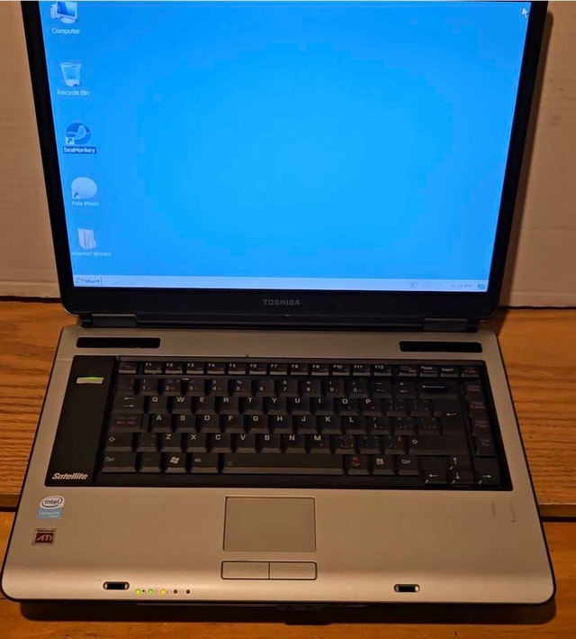 Toshiba Satelite A100 Laptop