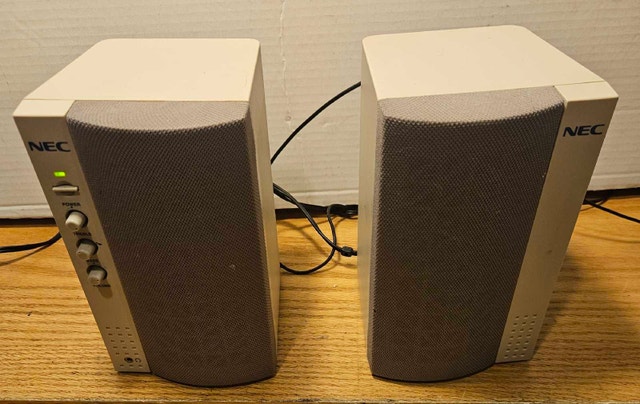NEC Laptop/Desktop Computer Speakers