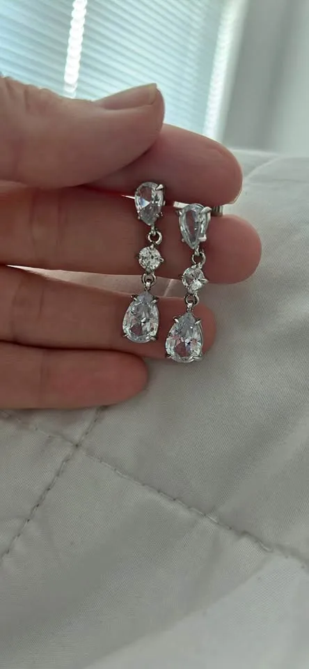 Bridal Wedding Earrings thumbnail