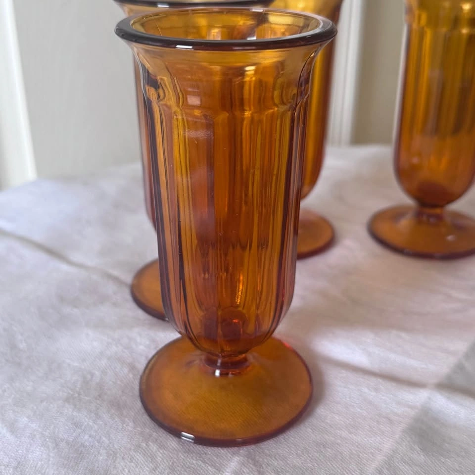 Set of 4 Art Deco Pressed Amber Glass Water Glasses - photo 3