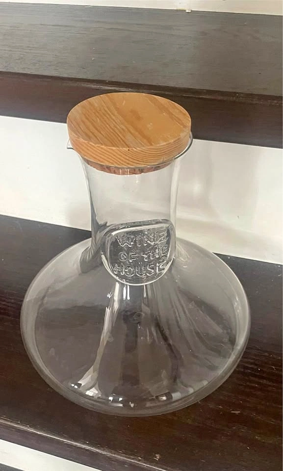 Like new wine decanter