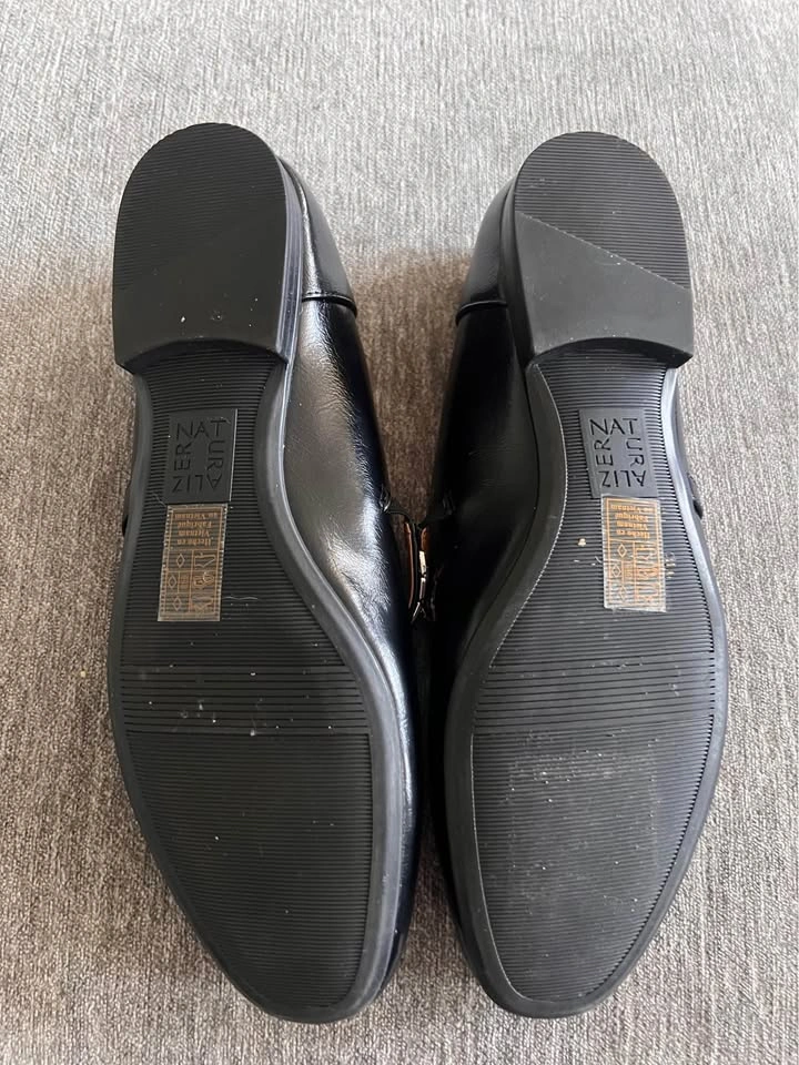 Women’s Naturalizer Mary Jane’s size 9.5 - photo 3