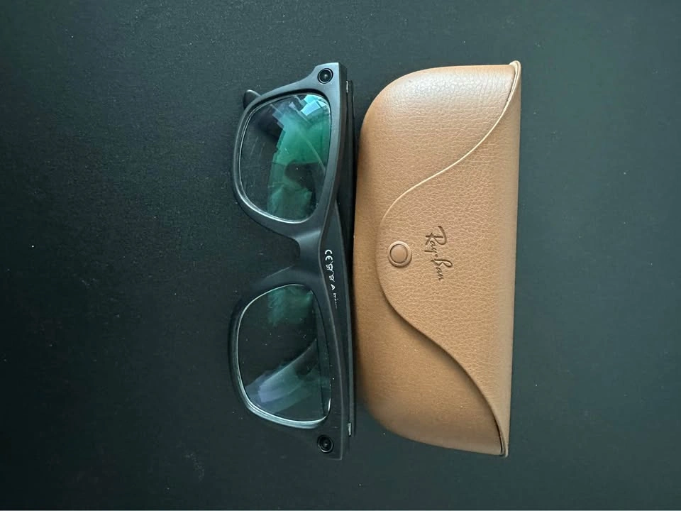 Ray-Ban Meta Wayfarer Gen 2 Smart Glasses Matte Black - photo 2