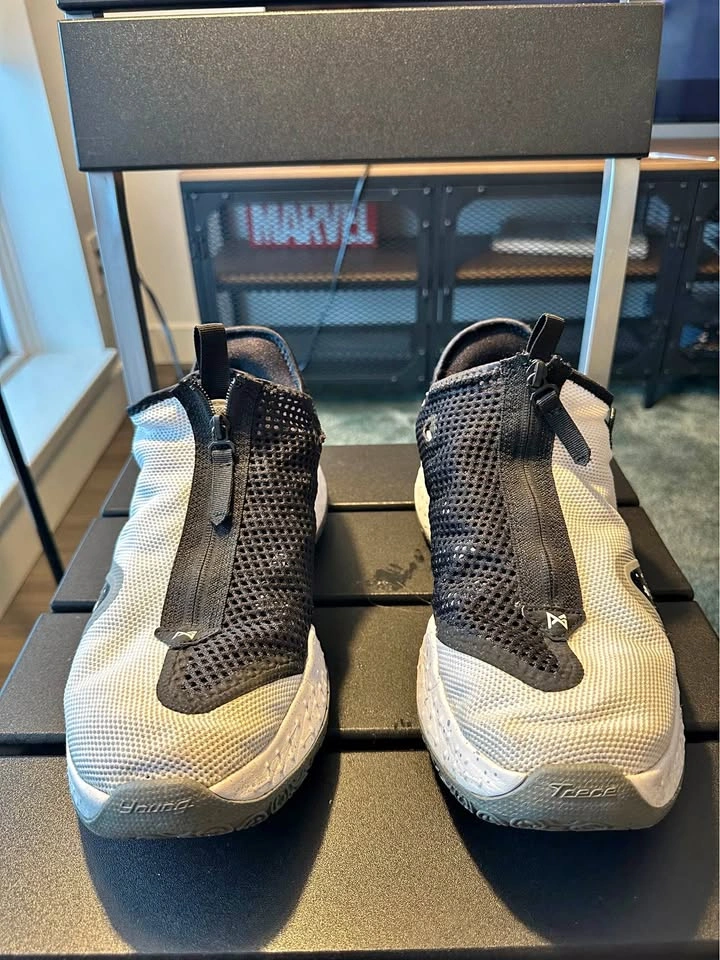 Nike PG 4 – Men’s Size 13