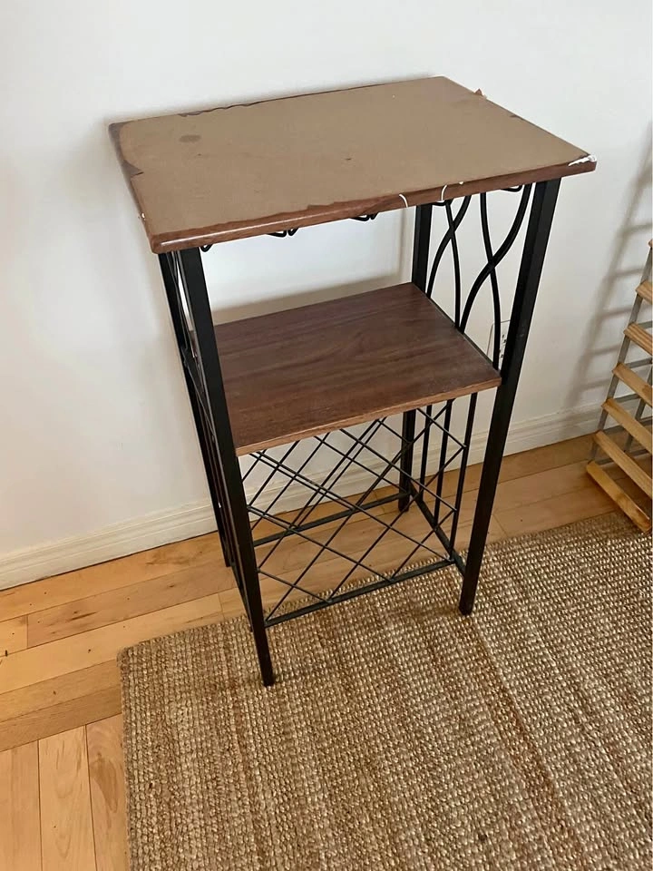 Metal & wood wine rack, peeling on top (price reflective)