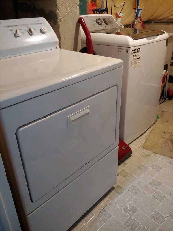 Room Near Sheridan Brampton Girl Only - photo 3