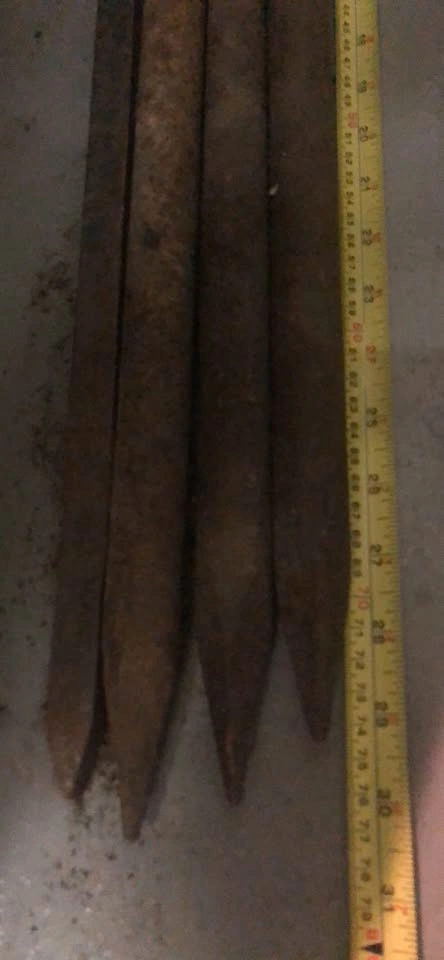 4 Metal Stakes 30 inch - photo 2