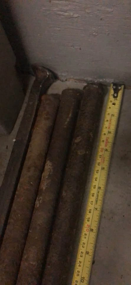 4 Metal Stakes 30 inch - photo 3