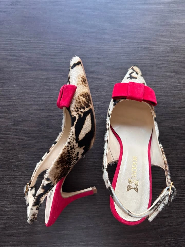 Leopard Print Slingback Heels with Red Bows - photo 2