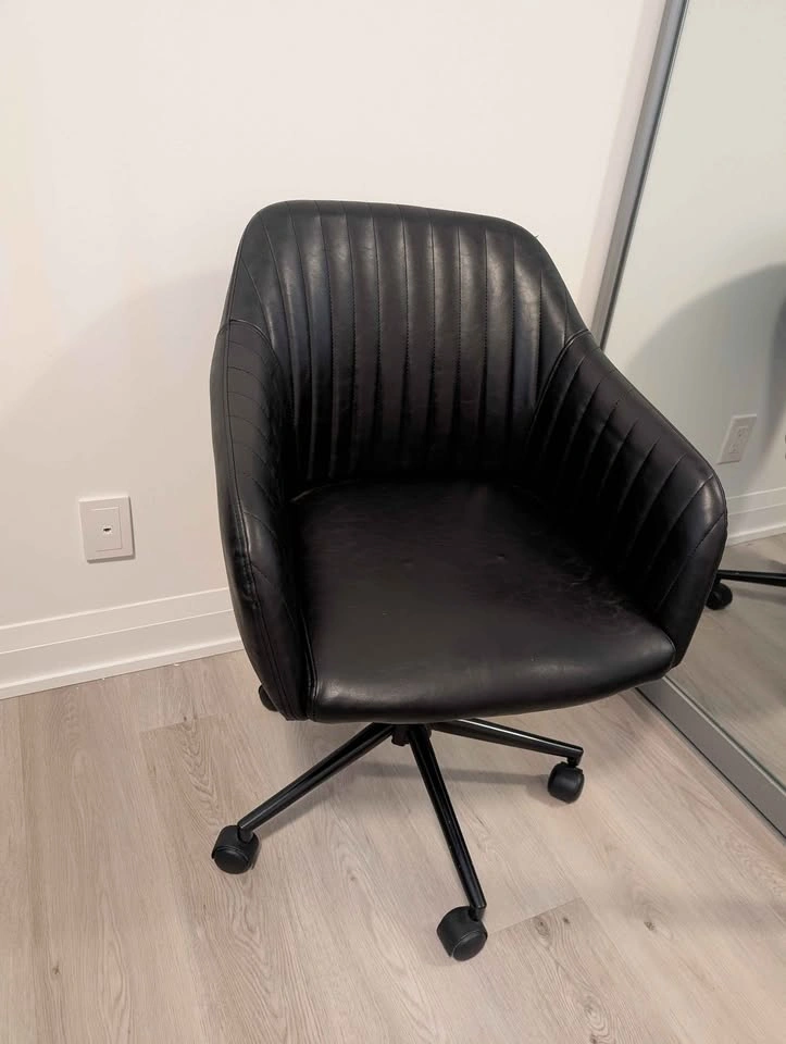 Office Chair - photo 2