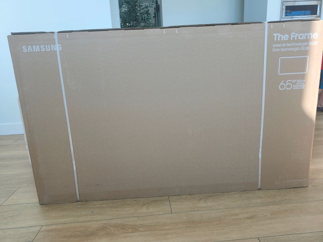 Sealed BNIB 65" Samsung Frame TV - photo 2