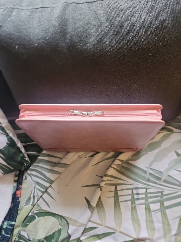 Pink Zipper 3 Ring Portfolio