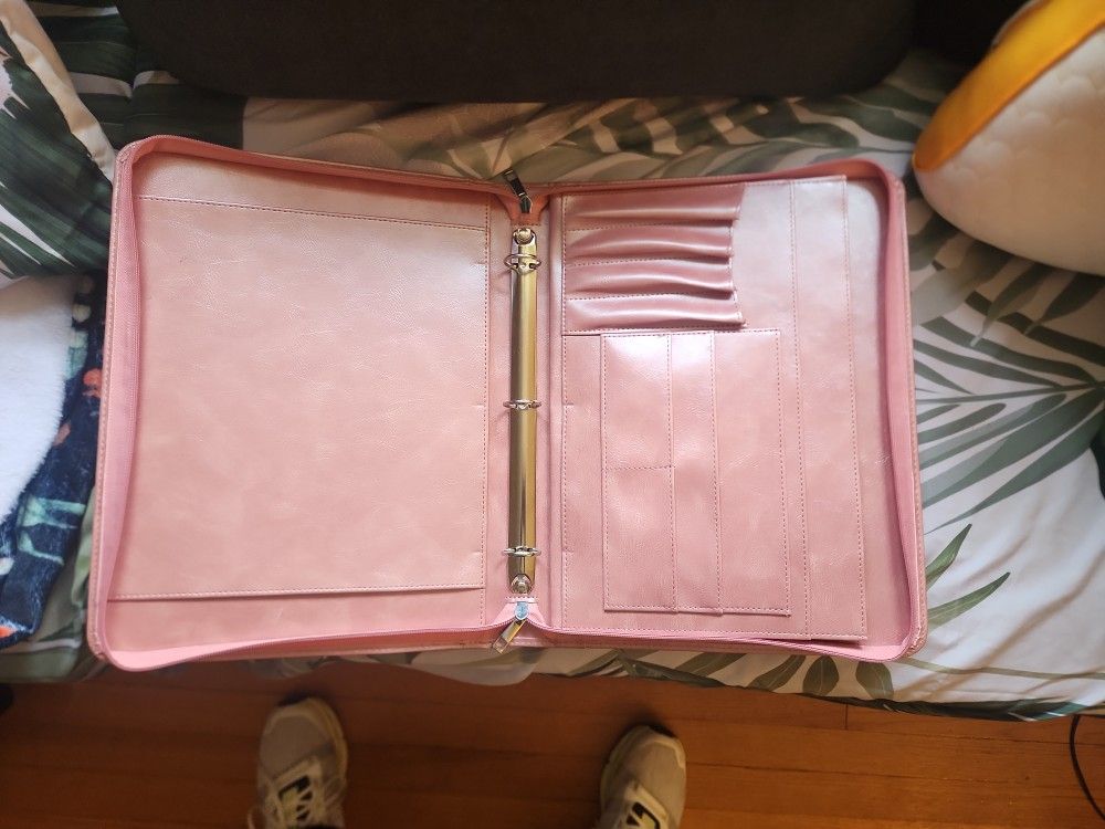 Pink Zipper 3 Ring Portfolio - photo 2
