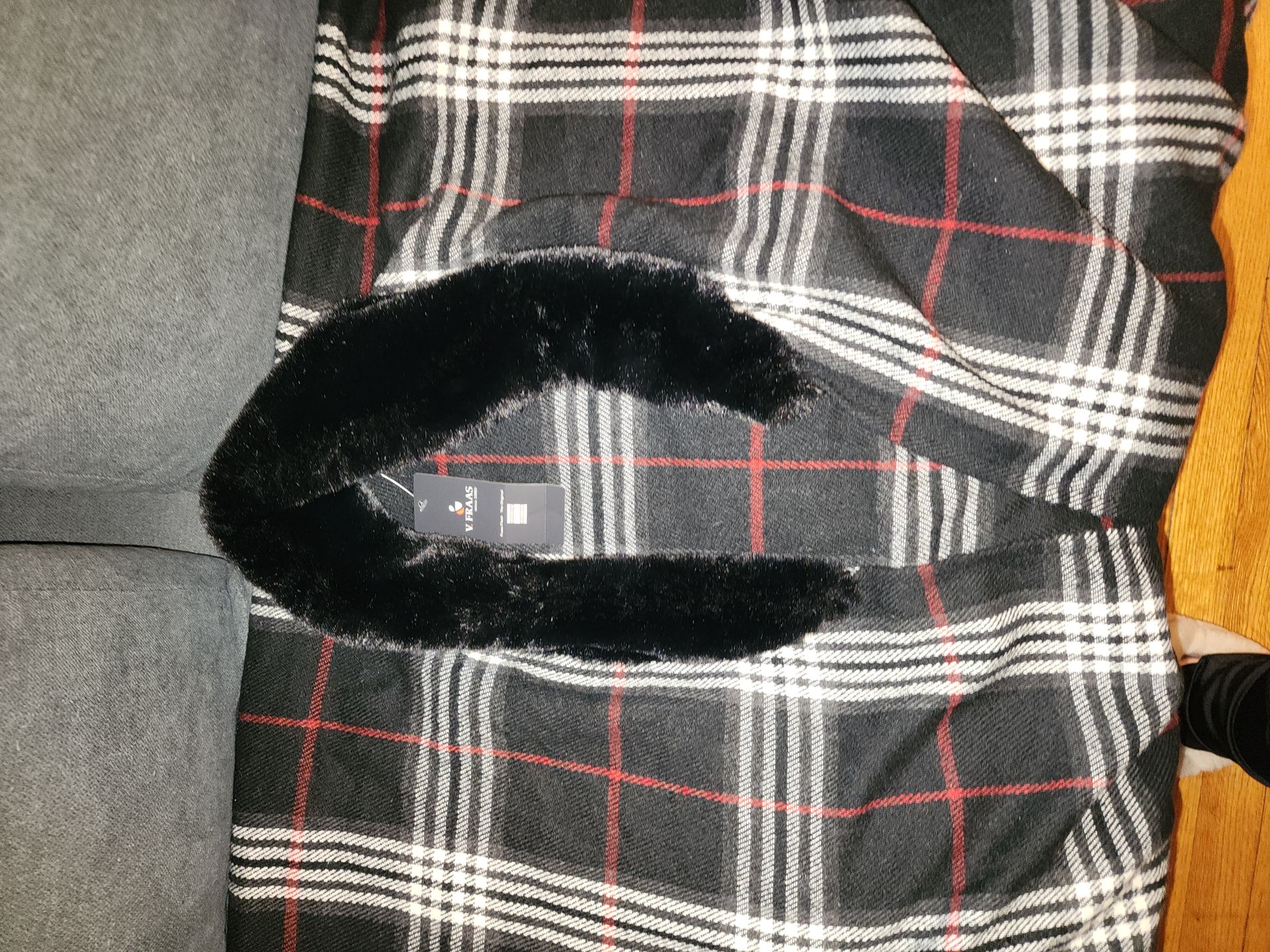 Women's Shawl - photo 3