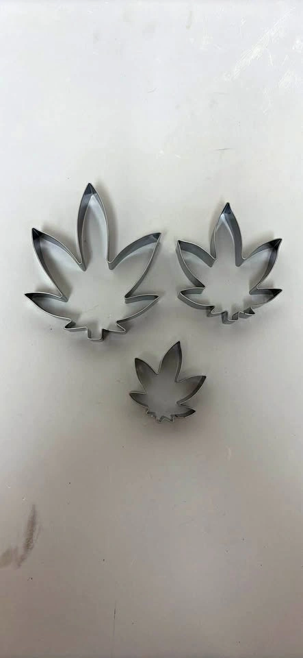 Stainless Steel Leaf Cookie Cutter Set