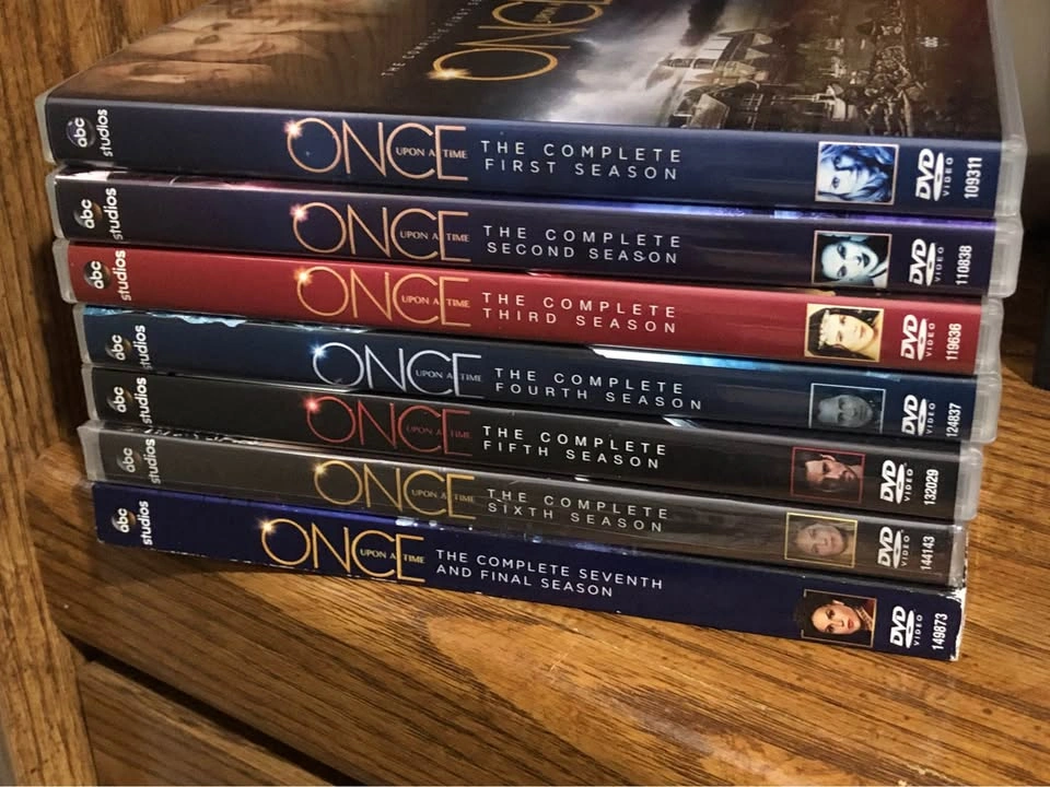 Moving! Multiple complete series need new homes! - photo 2