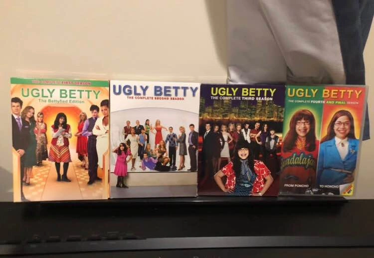 Moving! Multiple complete series need new homes! - photo 3