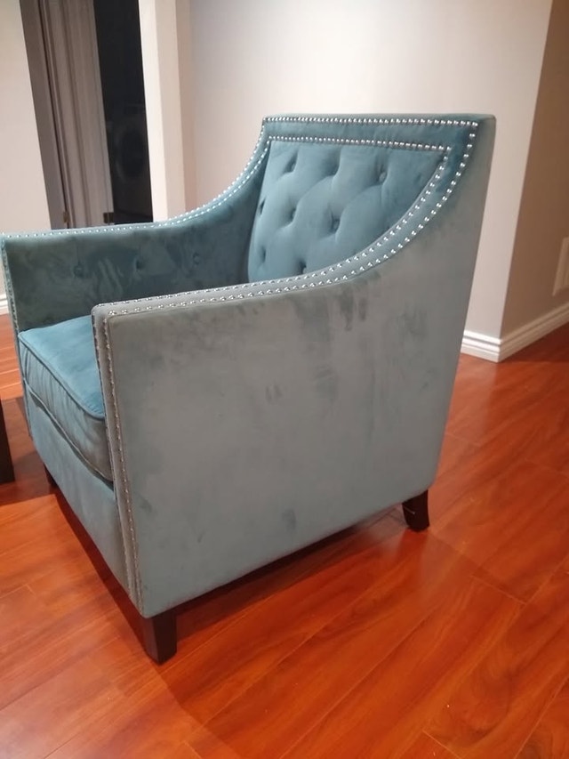 Light Blue Traditional Accent Chair - photo 3
