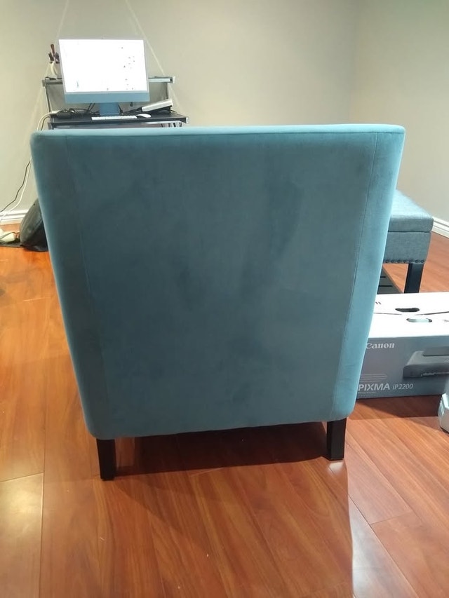 Light Blue Traditional Accent Chair - photo 4