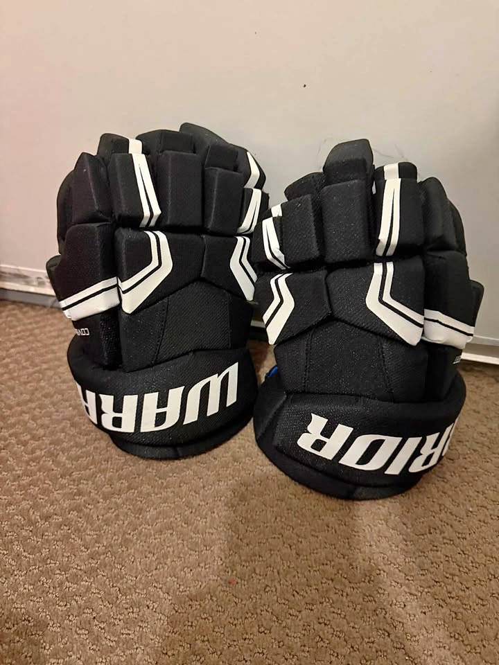 Warrior Hockey Gloves