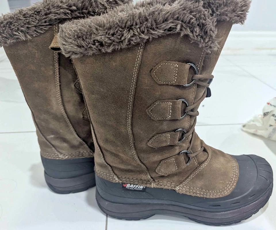 Winter boots