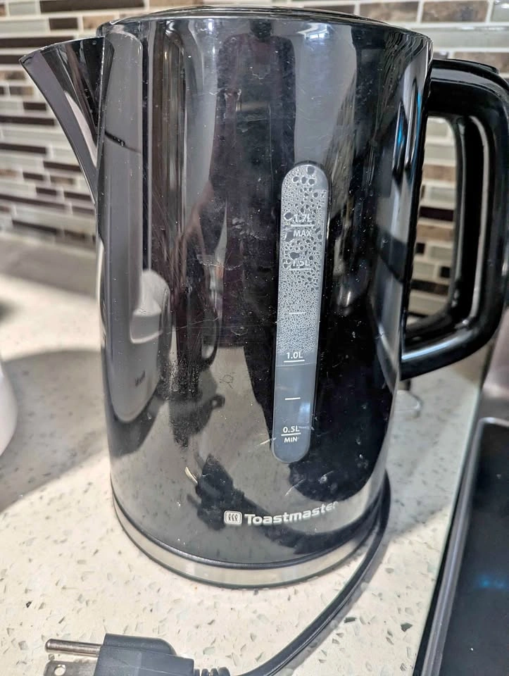Toastmaster Electric Kettle