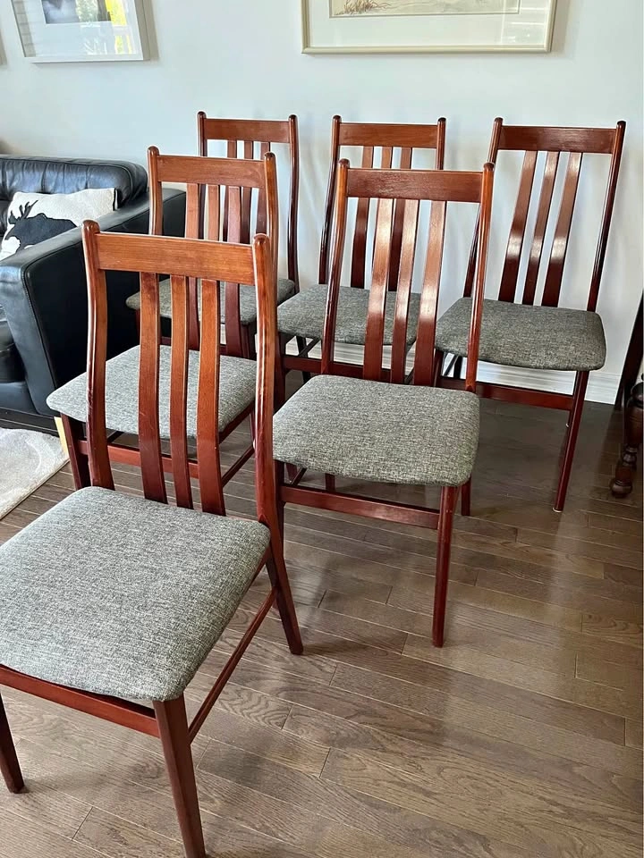 Set of 6 Danish Mahogany Dining Chairs by Farstrup