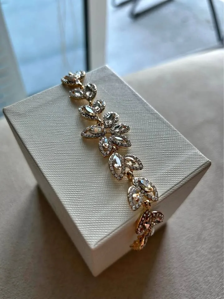 Rose Gold bridal Bracelet thumbnail