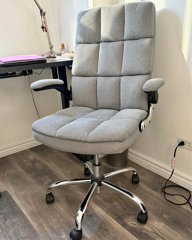 Ergonomic High-Back Office Chair - Very Good Condition
