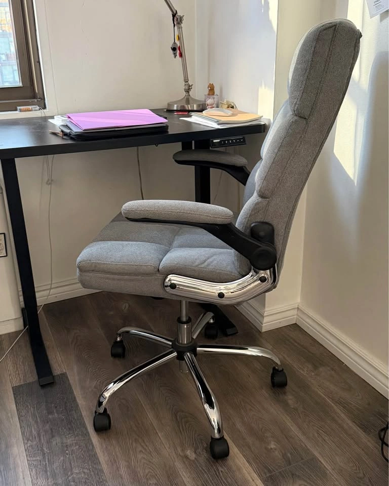 Ergonomic High-Back Office Chair - Very Good Condition - photo 2