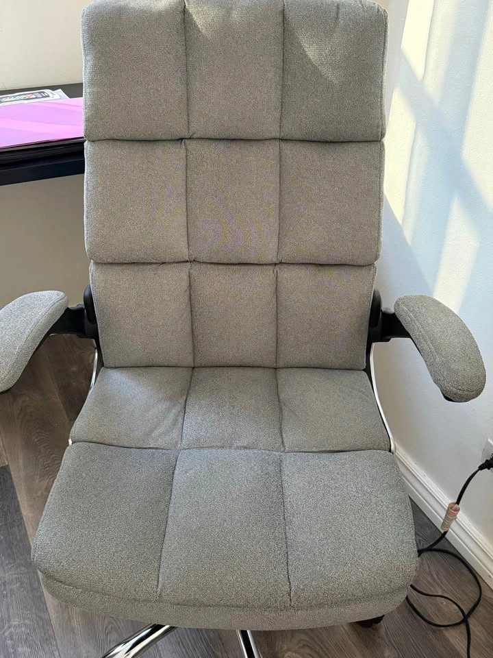 Ergonomic High-Back Office Chair - Very Good Condition - photo 3