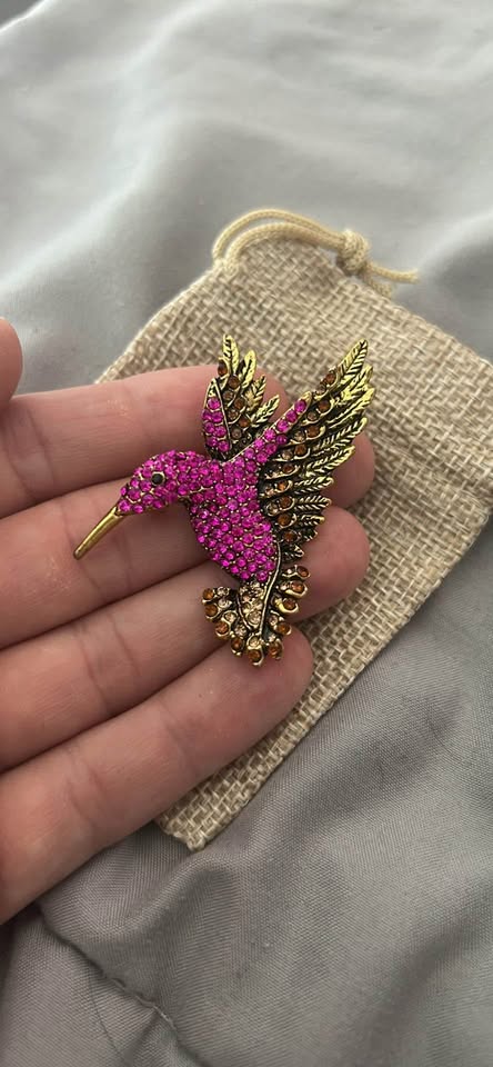 Pink Hummingbird Brooch - photo 3
