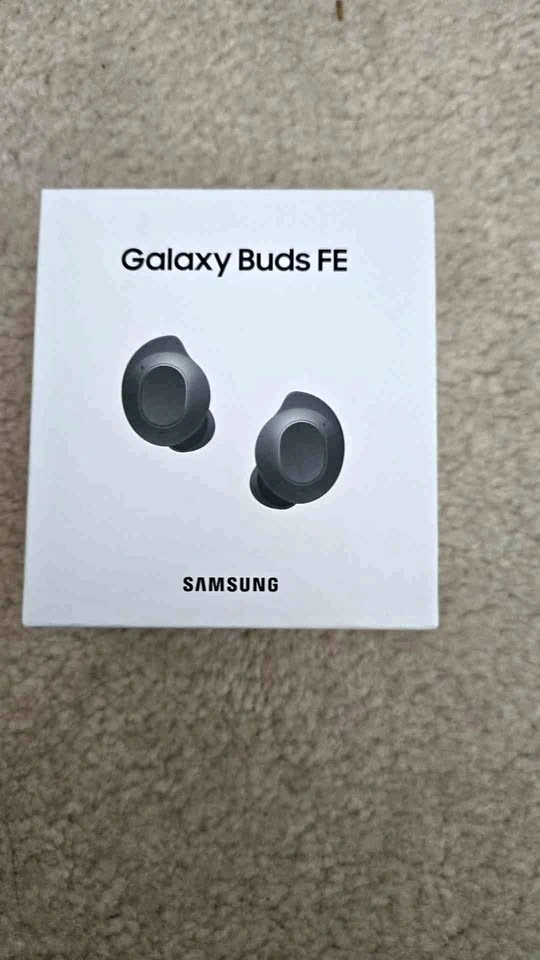 Samsung Galaxy buds FE